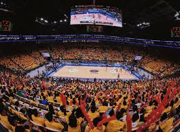 队中防守的 队中防守的